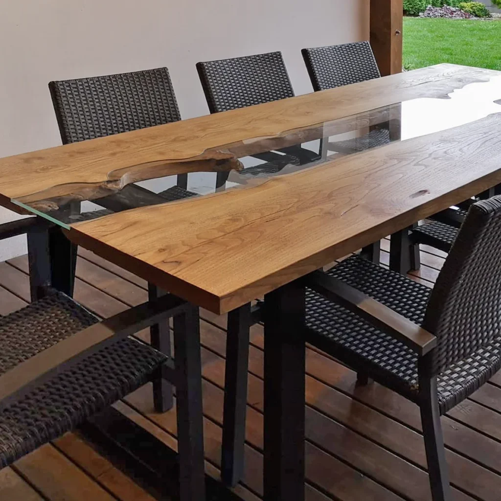 Zákazkova výroba z agátového dreva