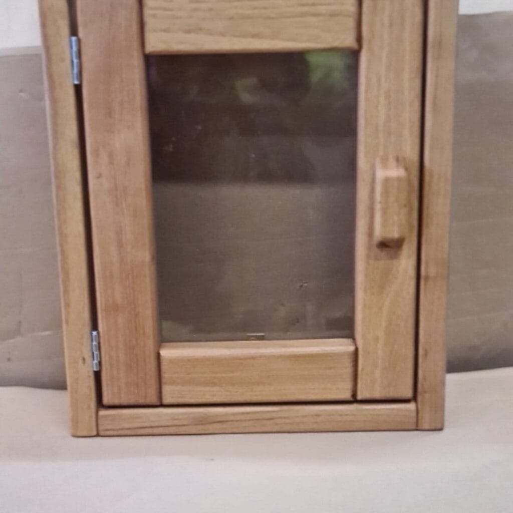 Zákazkova výroba z agátového dreva